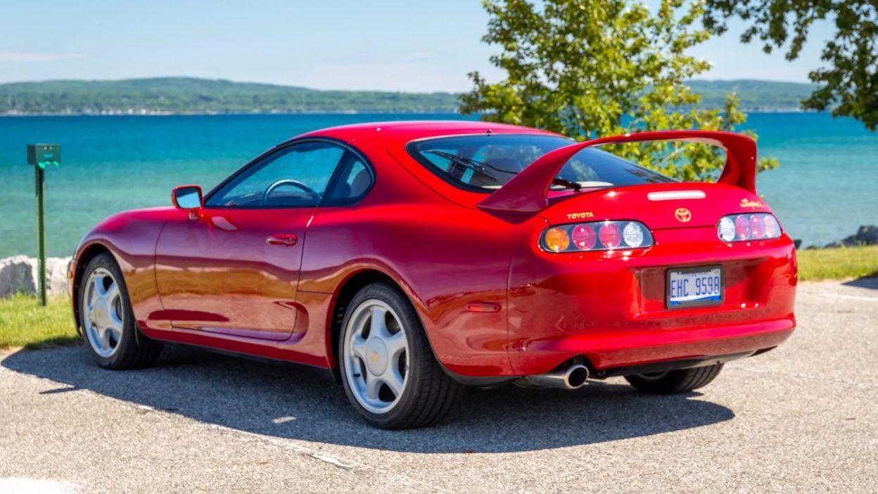 1995 toyota supra 1625002875a3b37ba7Exterior13 scaled 1