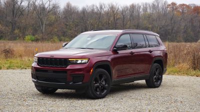 2023 jeep grand cherokee review 1