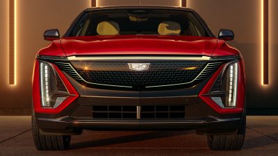 2024 cadillac lyriq 003