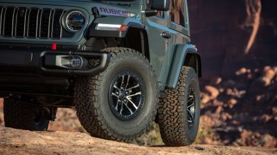 2025 jeep wrangler rubicon tire 1