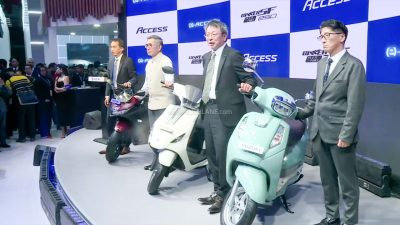 suzuki e access and 2025 access 125 at bharat mobility expo cover